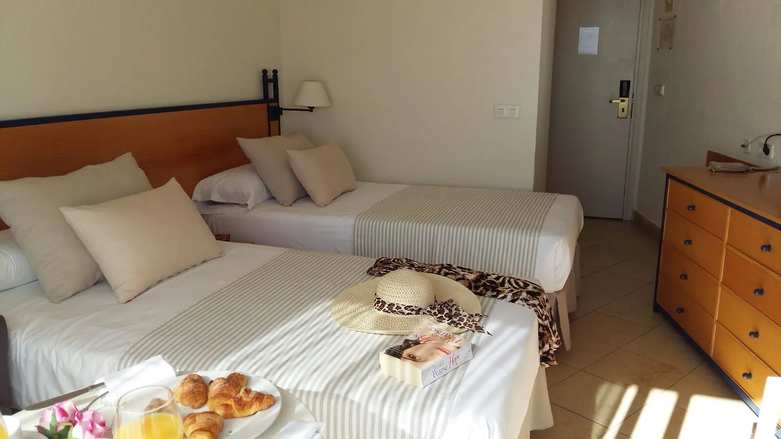 Hotel El Puerto By Pierre Vacances Fuengirola 3*,  Spanje