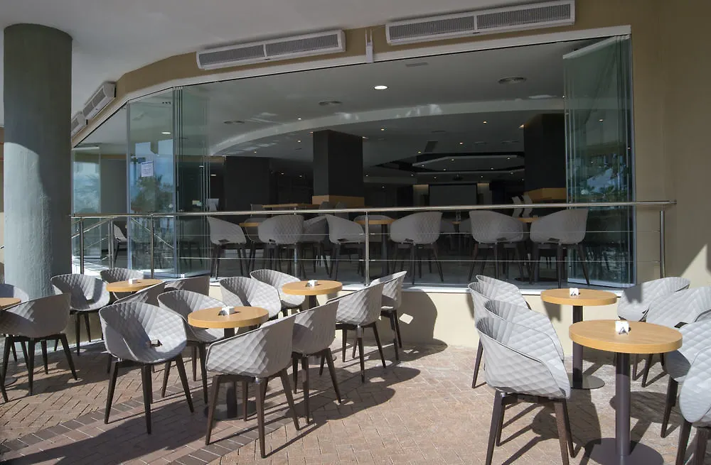 Hotel El Puerto By Pierre Vacances Fuengirola Spanien